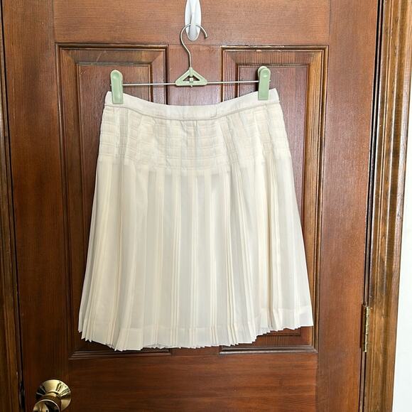 J. Crew | Ivory Stitched Pleated Skirt Size 2 - Picture 1 of 11